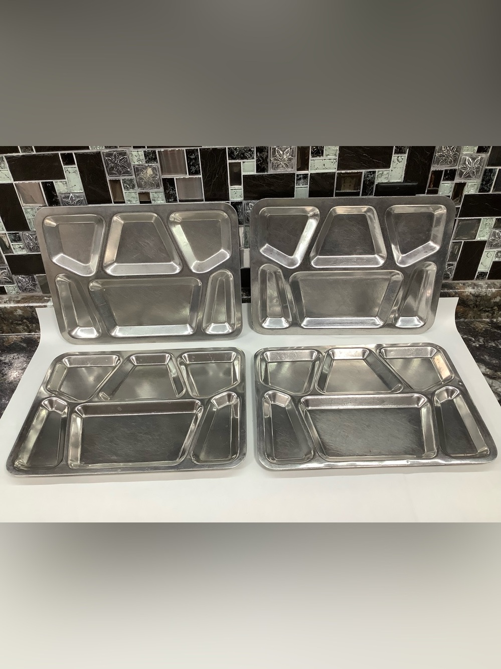 4 VINTAGE STAINLESS STEEL MESS TRAYS
